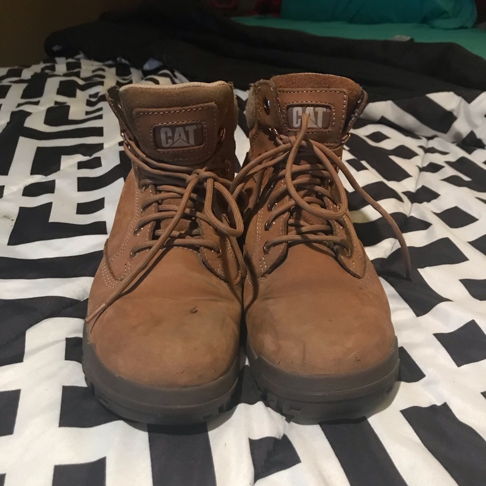 Steel toed cat boots